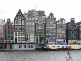 [Amsterdam houses (9kb)]