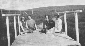 [Photo of group]
