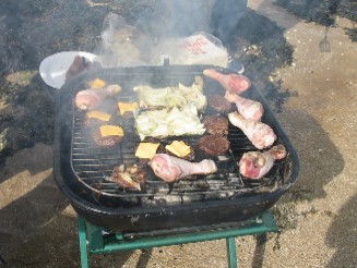 [Barbecue (31kb)]